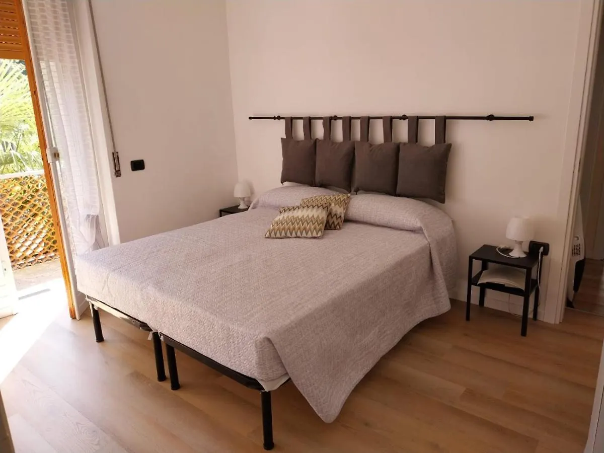 Apartament Casa Elly Riva di Solto Włochy